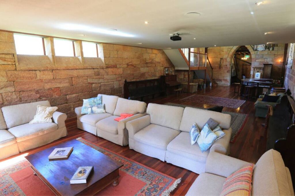 Photo of Livingroom in Lower Macdonald
