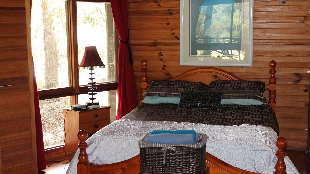 Photo of Bedroom in Long Beach