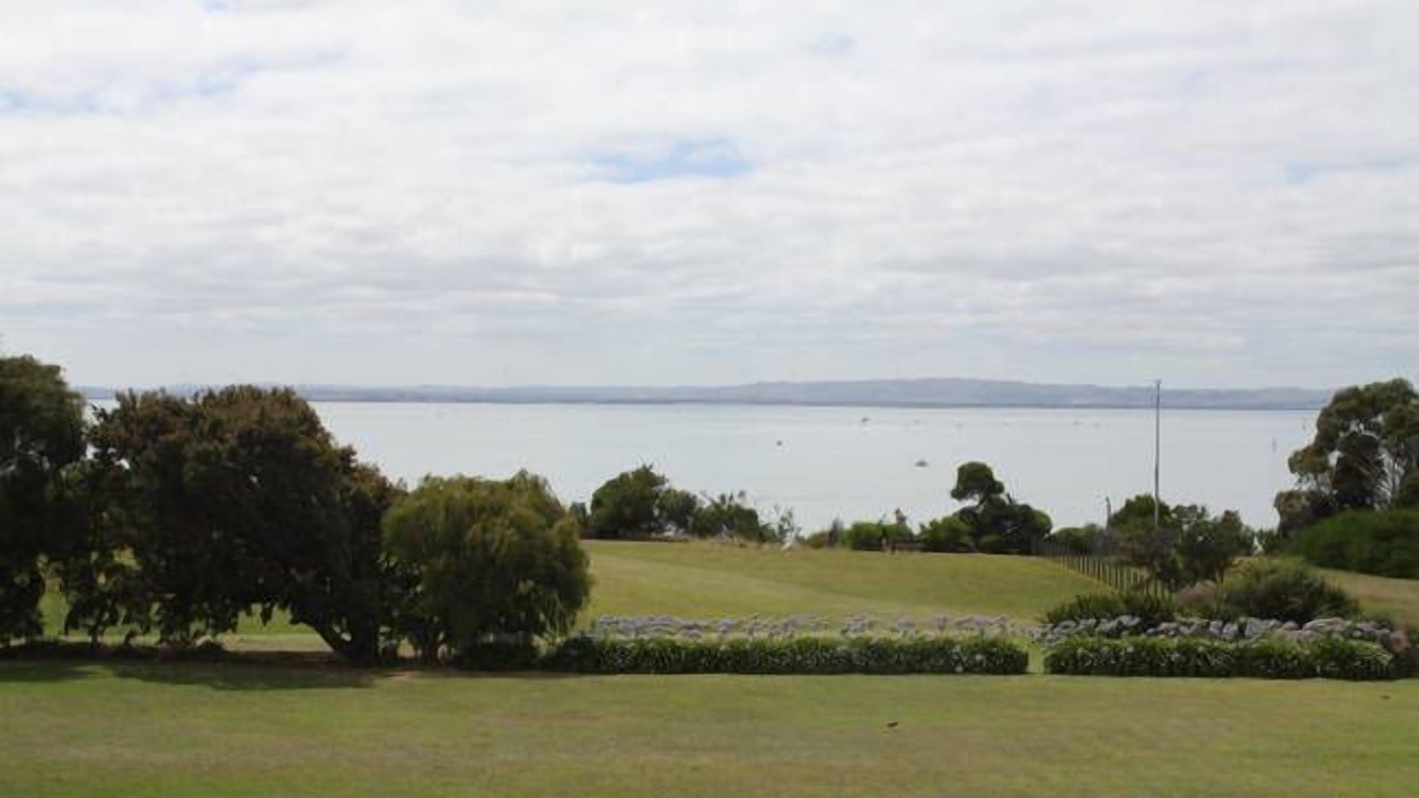 Photo of Others in Rhyll