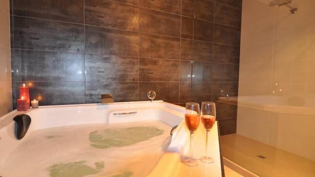 Photo of Bathroom in Rhyll
