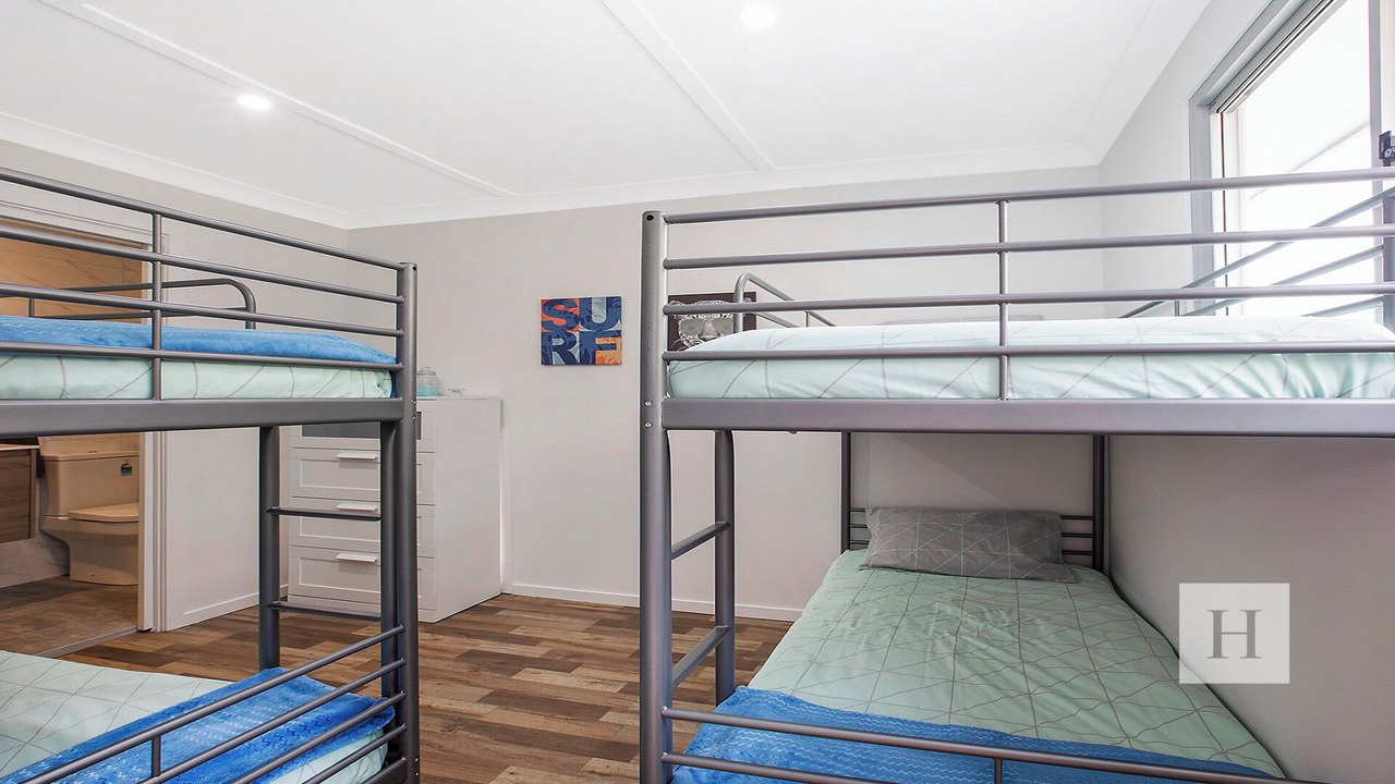 Photo of Bedroom in Gwandalan