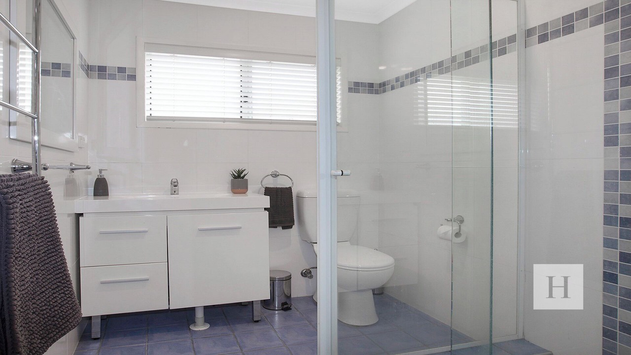Photo of Bathroom in Gwandalan