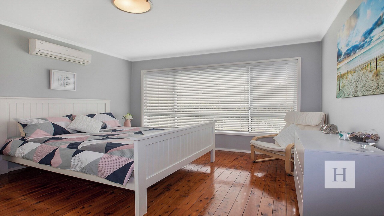 Photo of Bedroom in Gwandalan