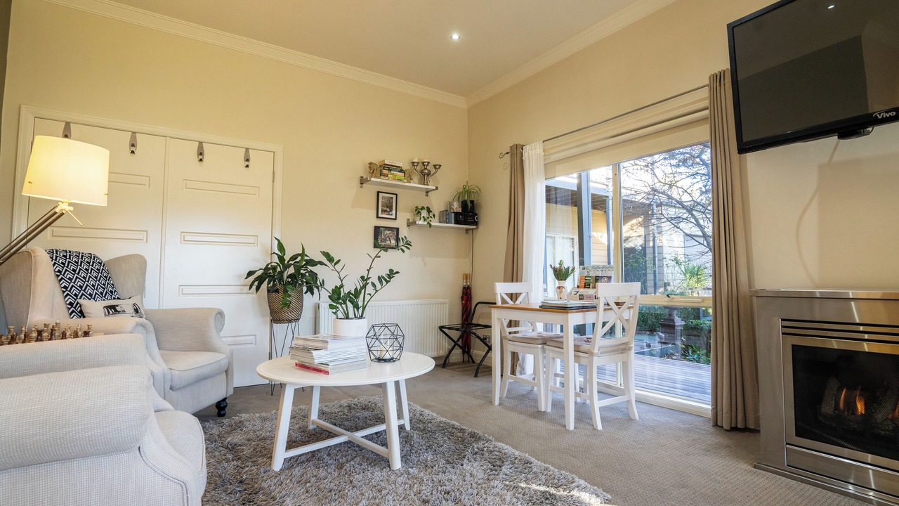 Photo of Livingroom in Emerald