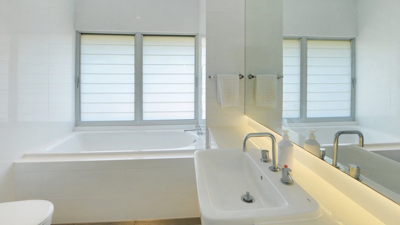 Photo of Bathroom in Macmasters Beach