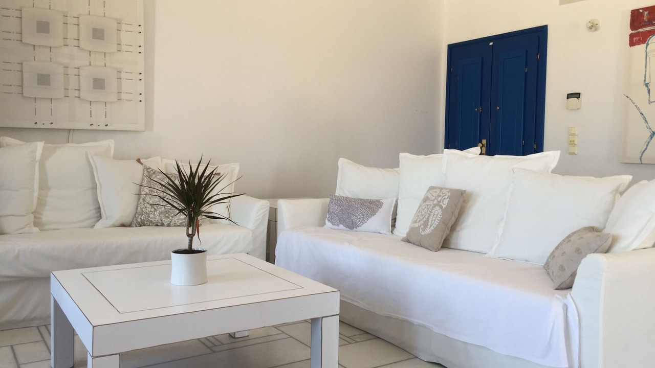 Photo of Livingroom in Nea Cryssi Akti