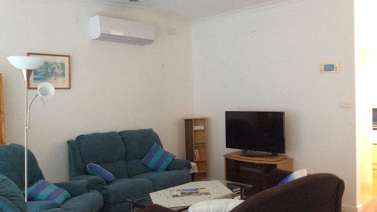 Photo of Livingroom in Lakes Entrance
