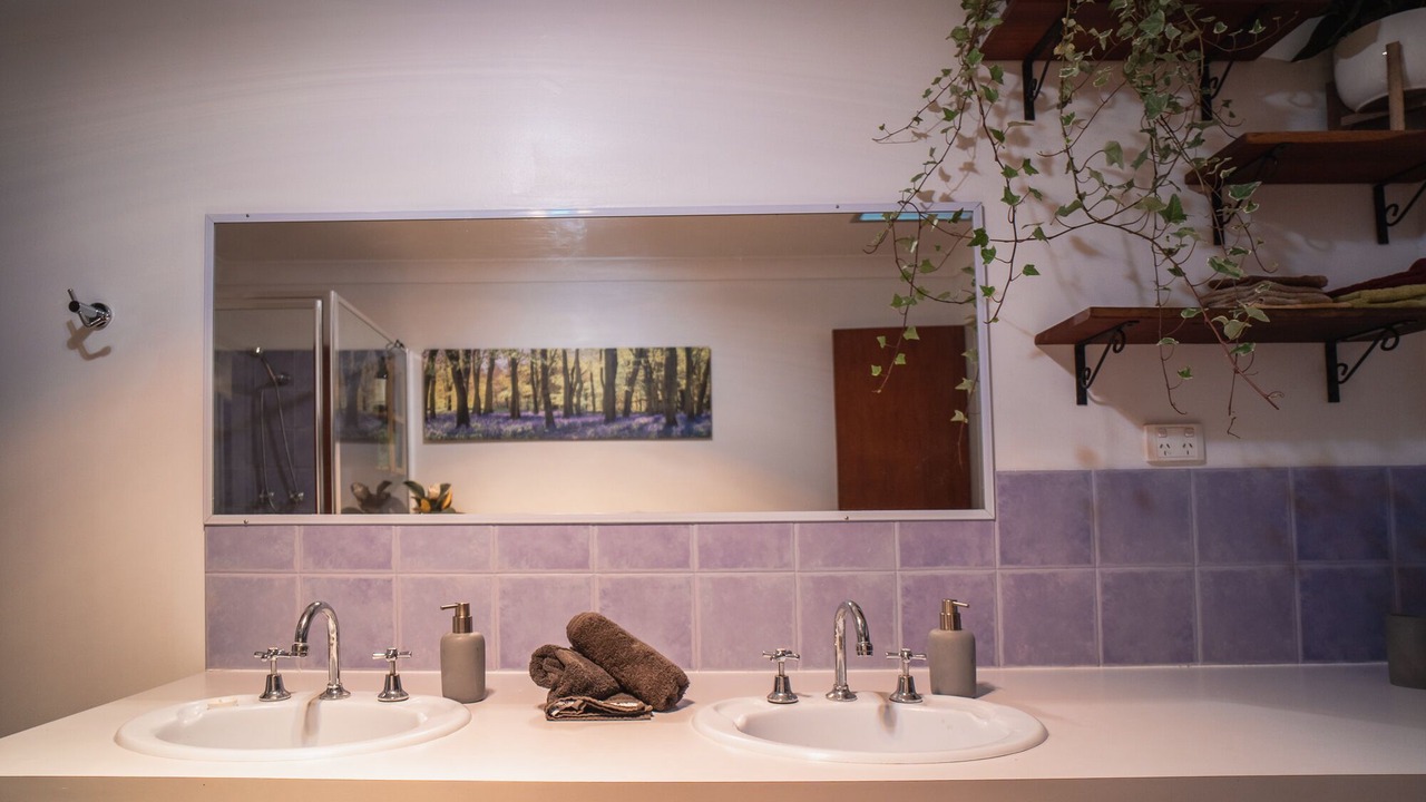 Photo of Bathroom in Mummballup