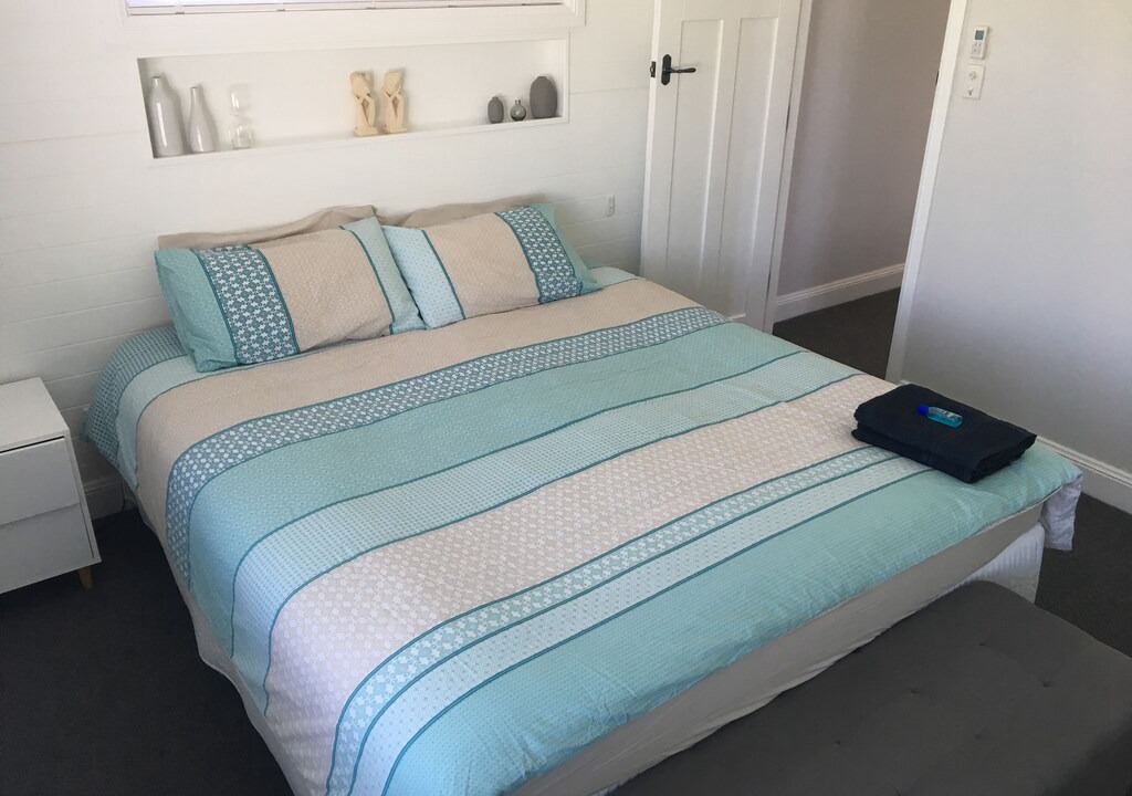 Photo of Bedroom in Newport