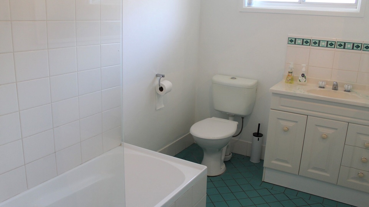 Photo of Bathroom in Scotts Head