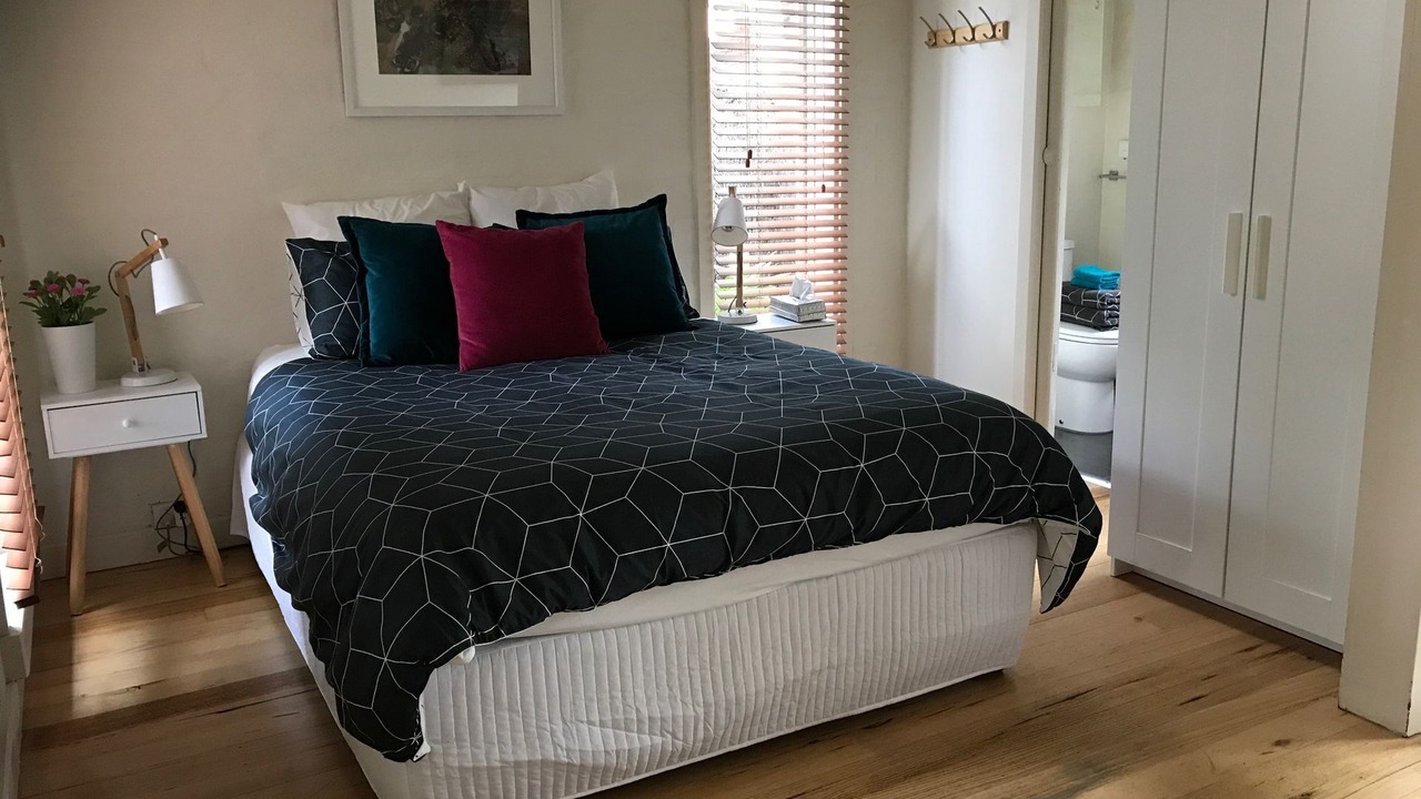 Photo of Bedroom in Saint Kilda South