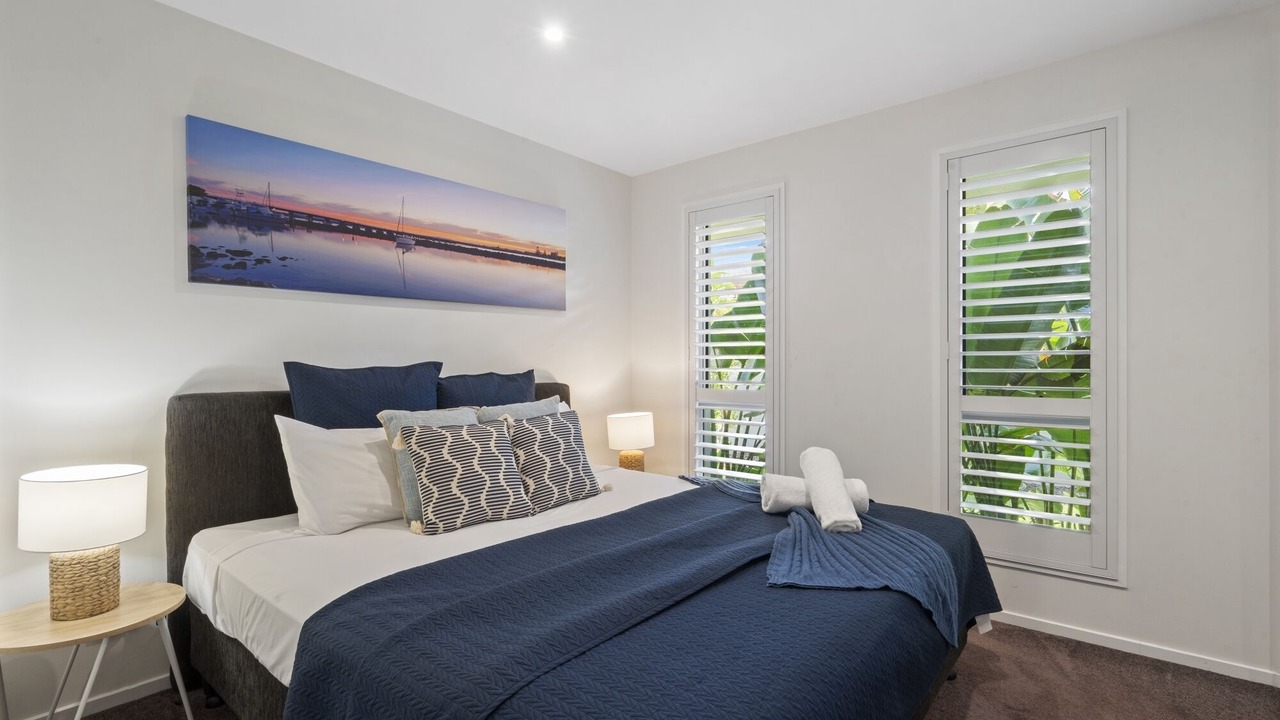 Photo of Bedroom in Mermaid Waters