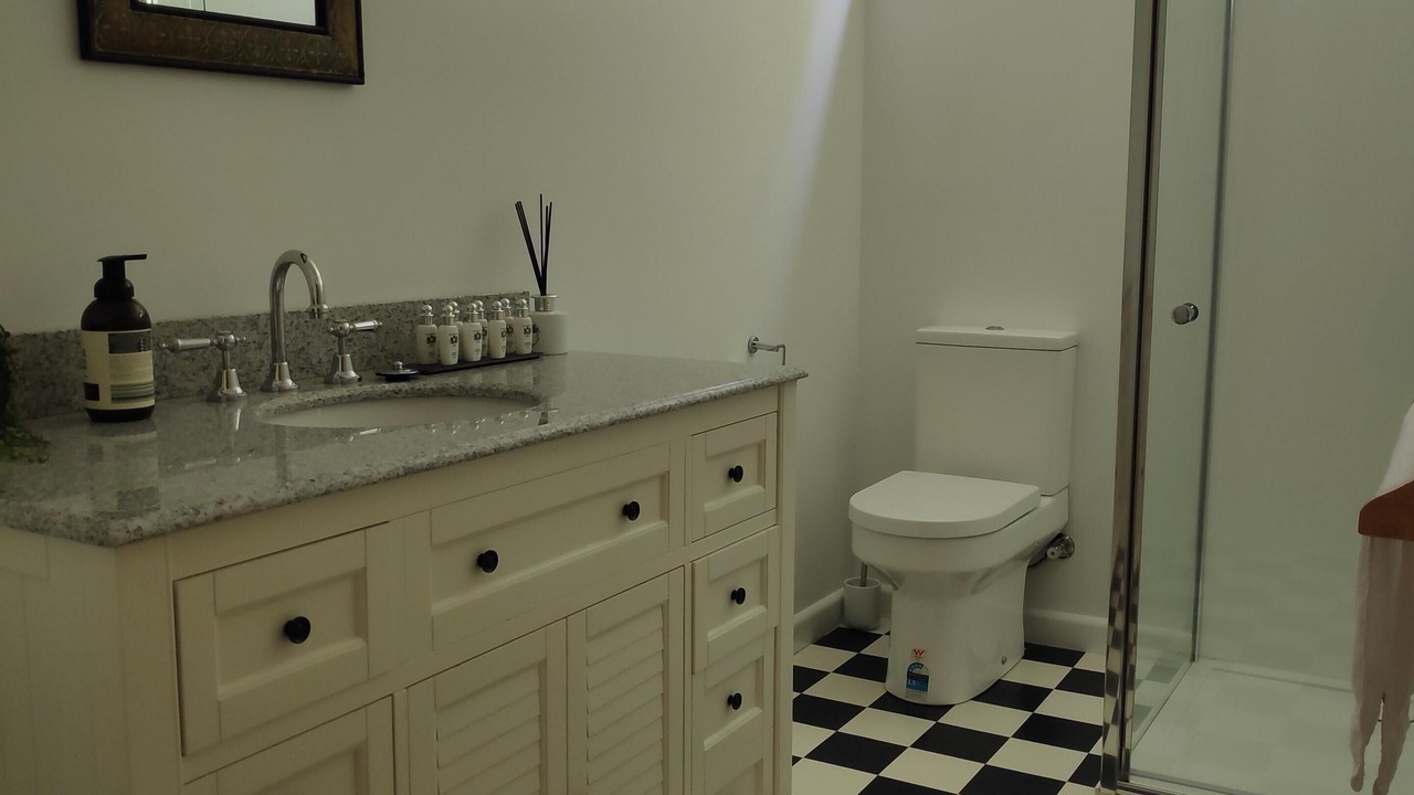 Photo of Bathroom in Benalla