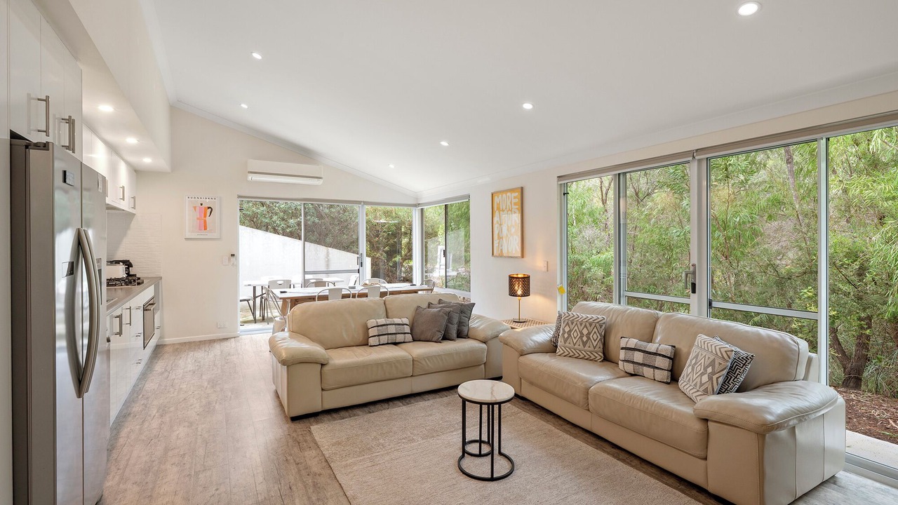 Photo of Livingroom in Dunsborough