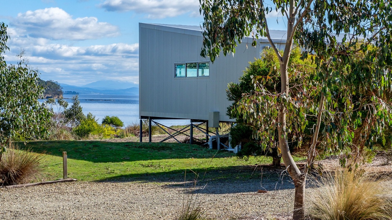 Photo of Outdoor in Alonnah