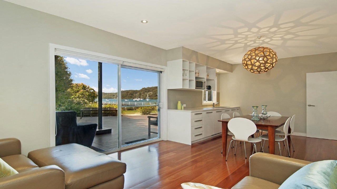 Photo of Livingroom in Pretty Beach Central Coast