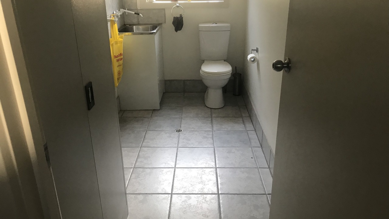 Photo of Bathroom in Warrenben