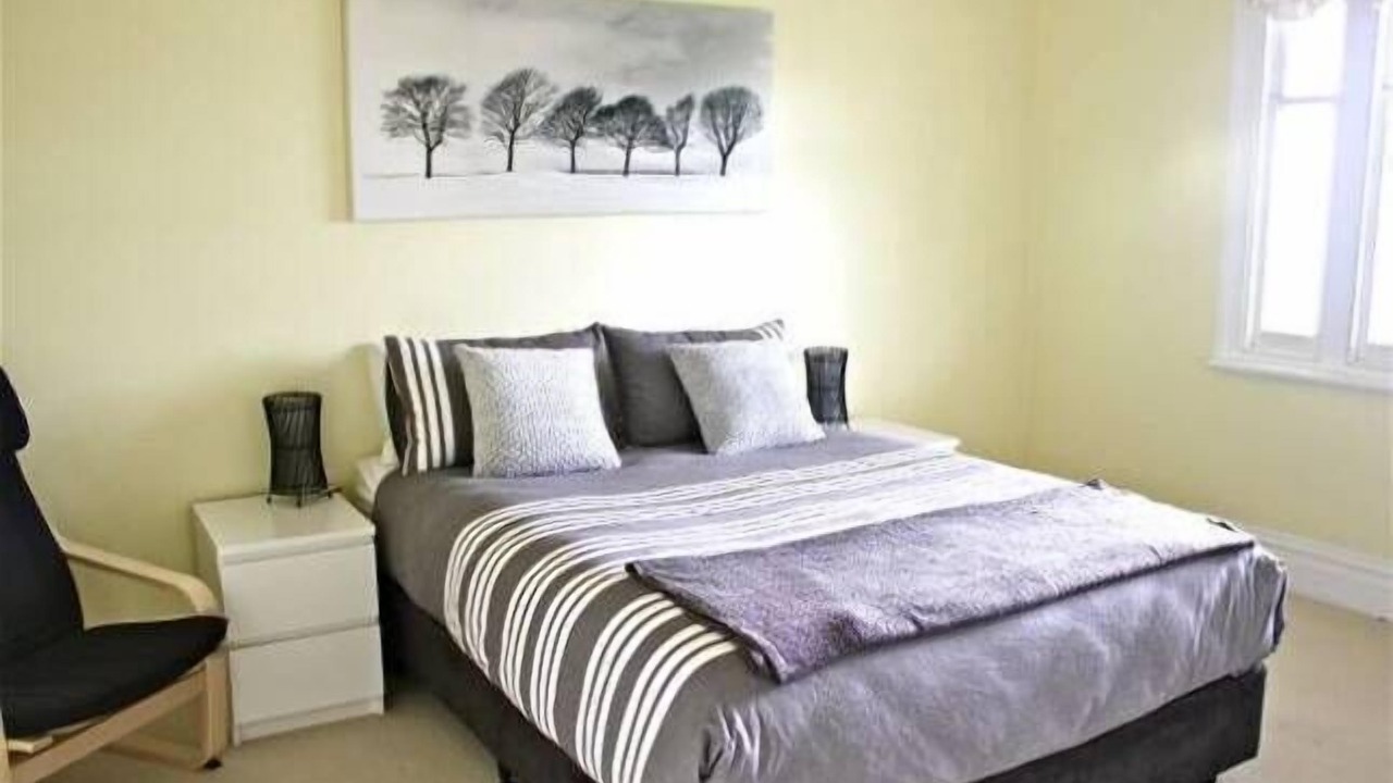 Photo of Bedroom in Hamilton