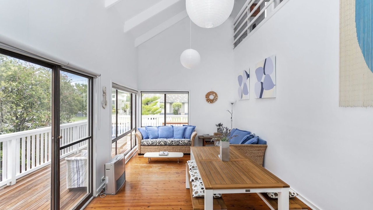 Photo of Livingroom in Mollymook Beach