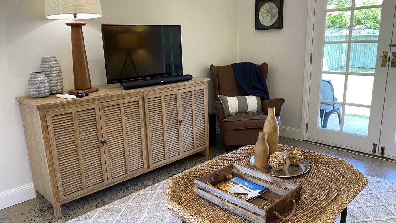 Photo of Livingroom in Orange