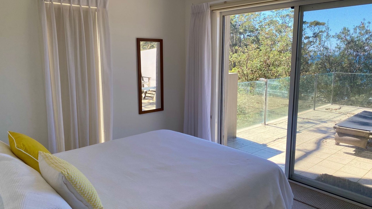 Photo of Bedroom in Denhams Beach