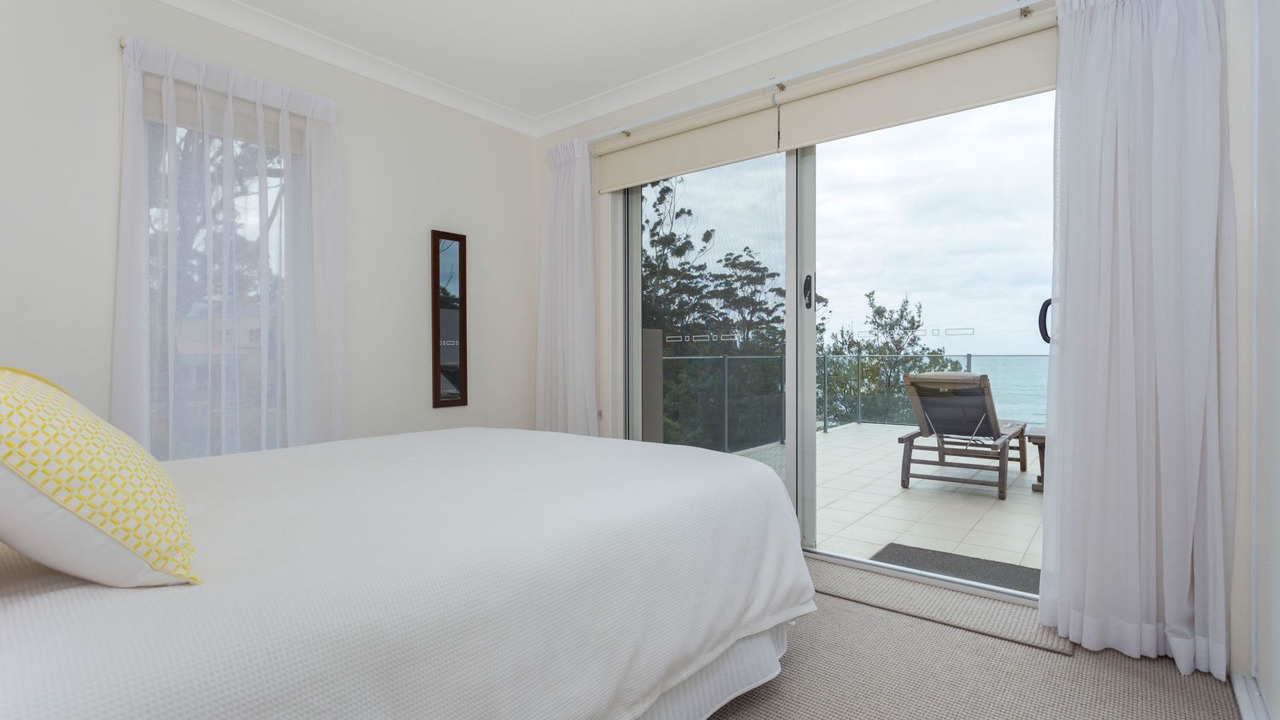 Photo of Bedroom in Denhams Beach