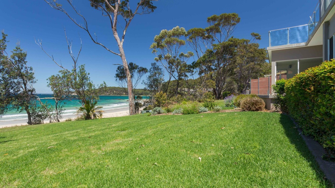 Photo of Outdoor in Denhams Beach