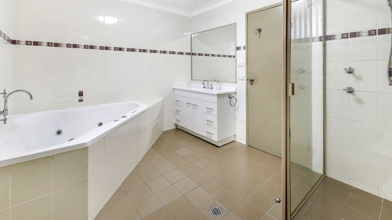 Photo of Bathroom in Korora