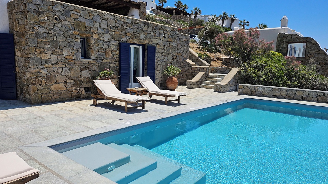 Photo of Outdoor in Elia