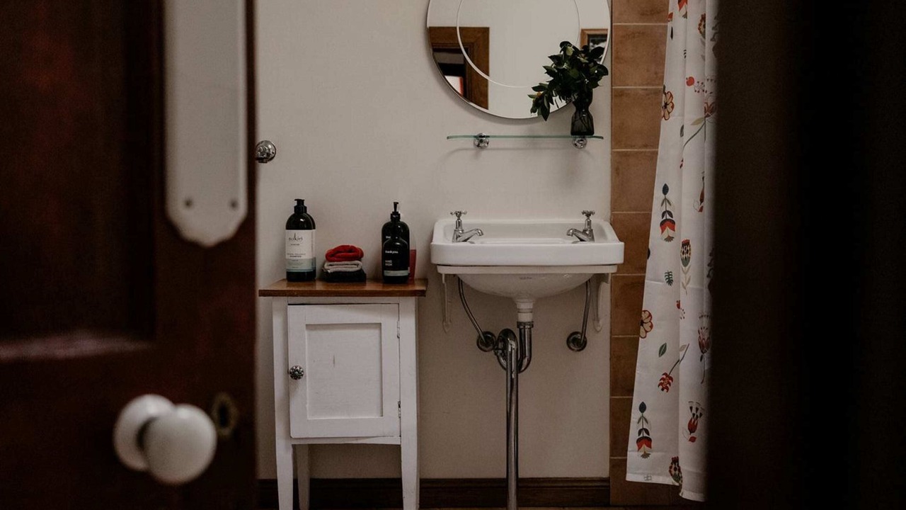 Photo of Bathroom in Katoomba
