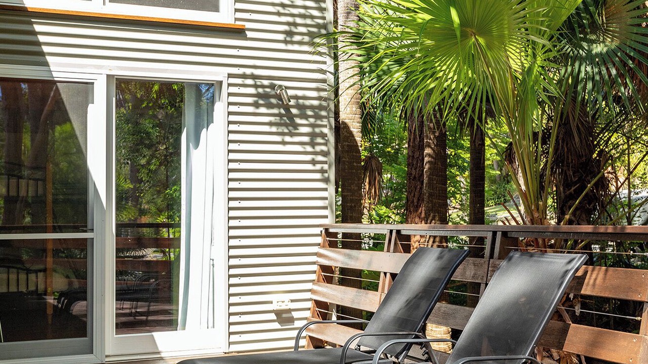 Photo of Patio Balcony in Elizabeth Beach