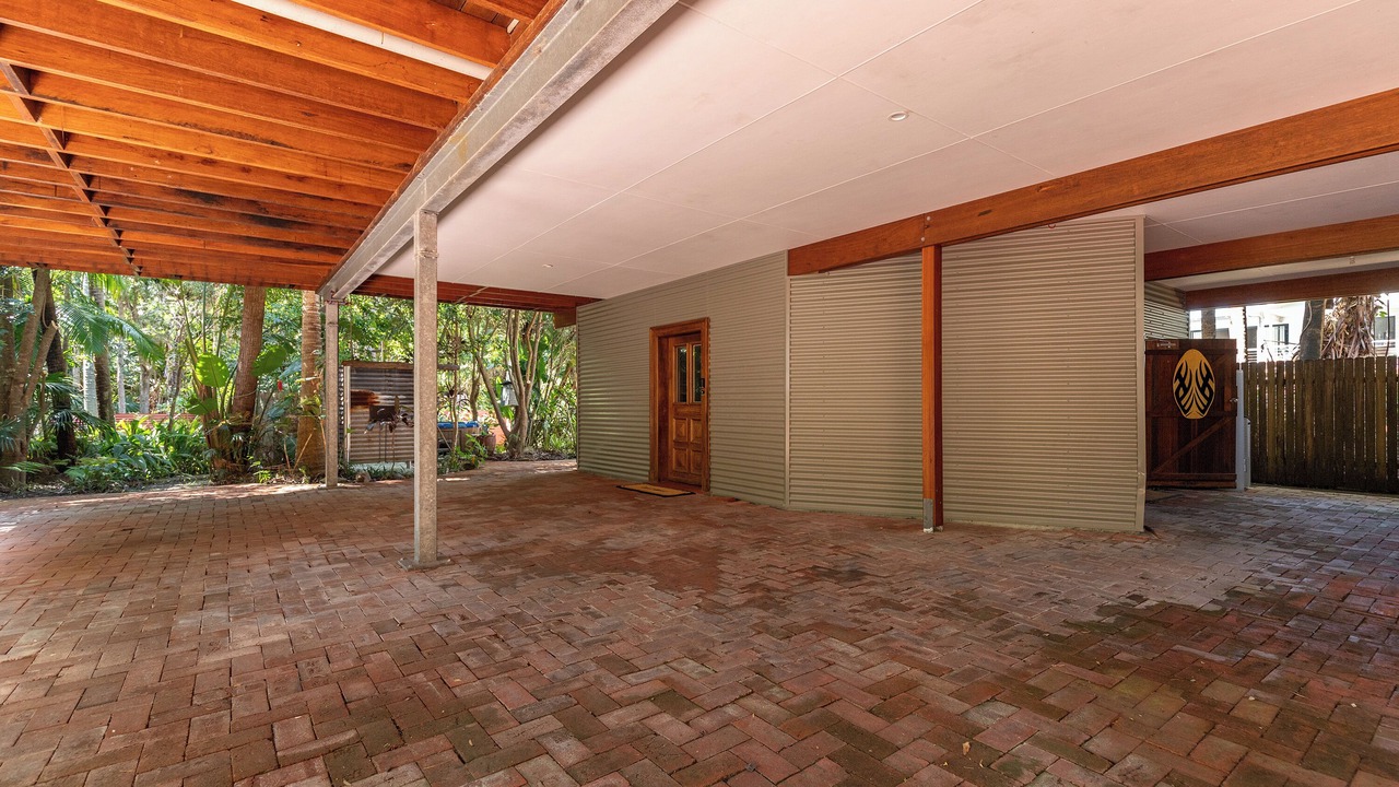 Photo of Patio Balcony in Elizabeth Beach