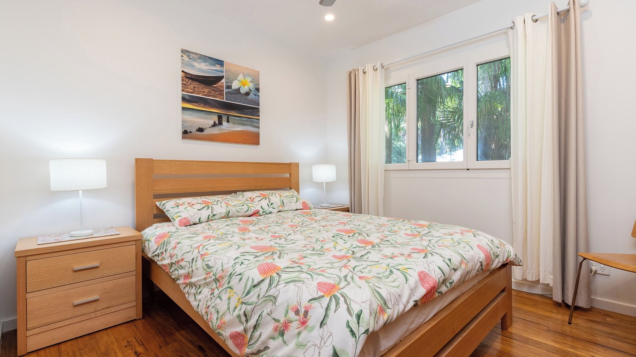 Photo of Bedroom in Elizabeth Beach