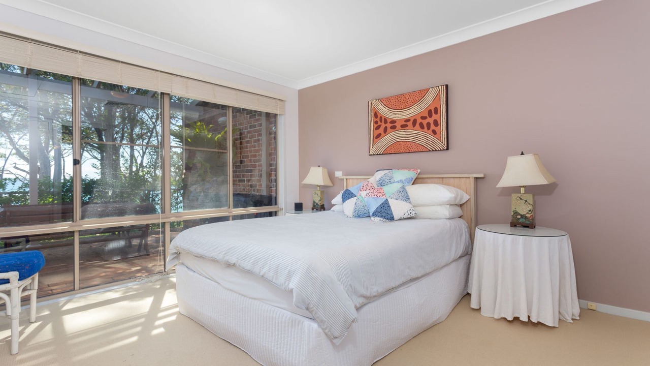 Photo of Bedroom in Denhams Beach