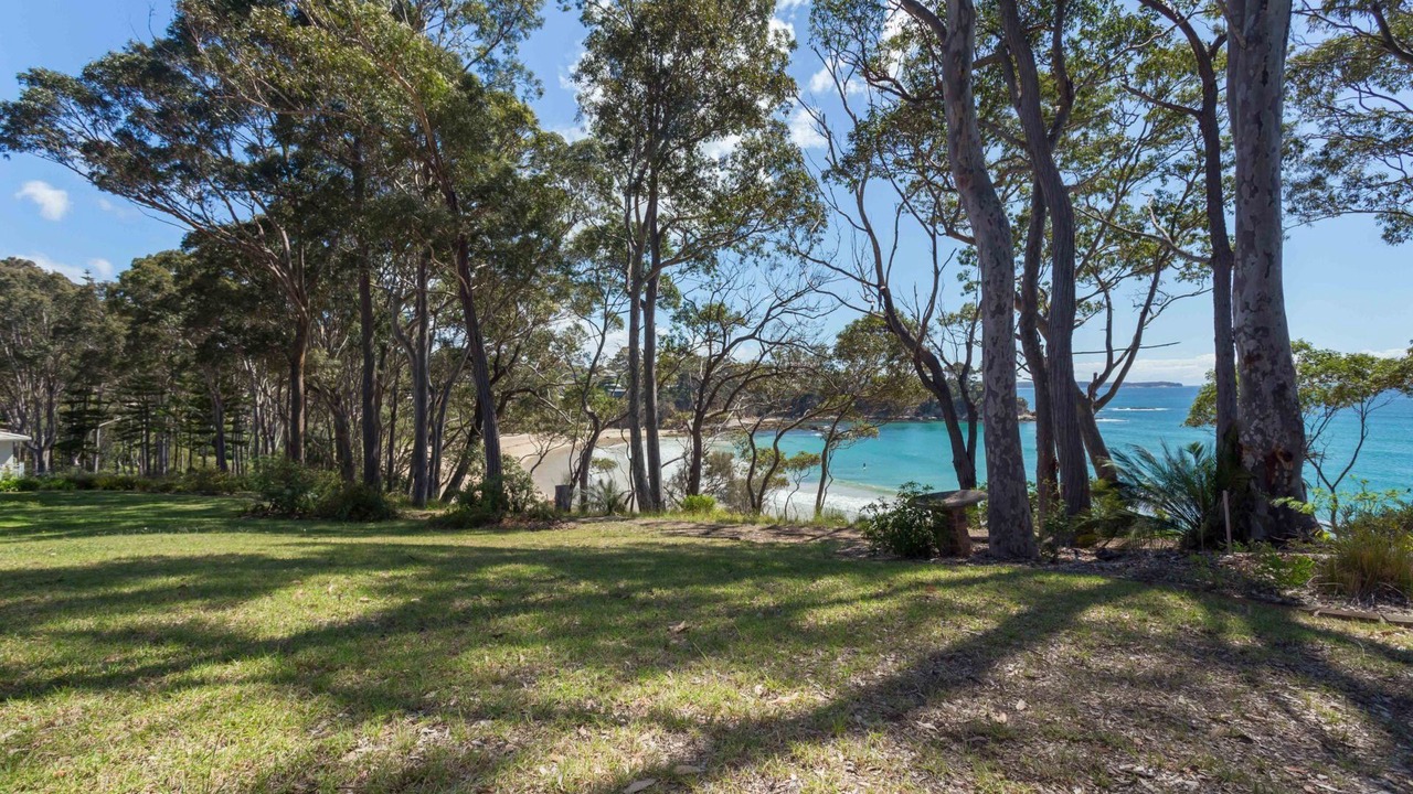Photo of Outdoor in Denhams Beach