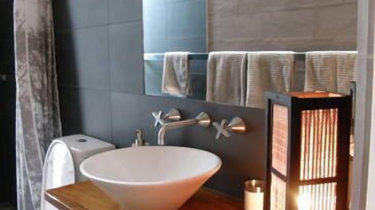 Photo of Bathroom in Braitling