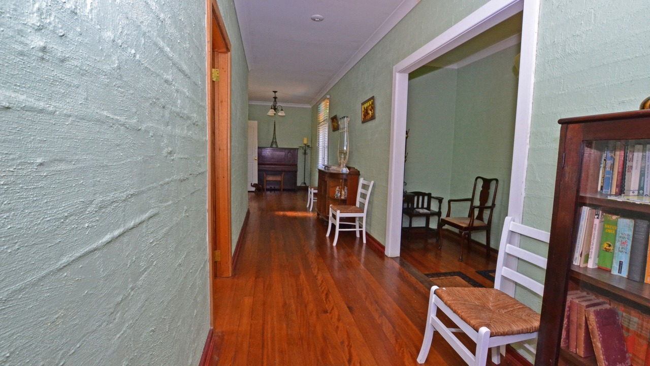 Photo of Others in Robertson