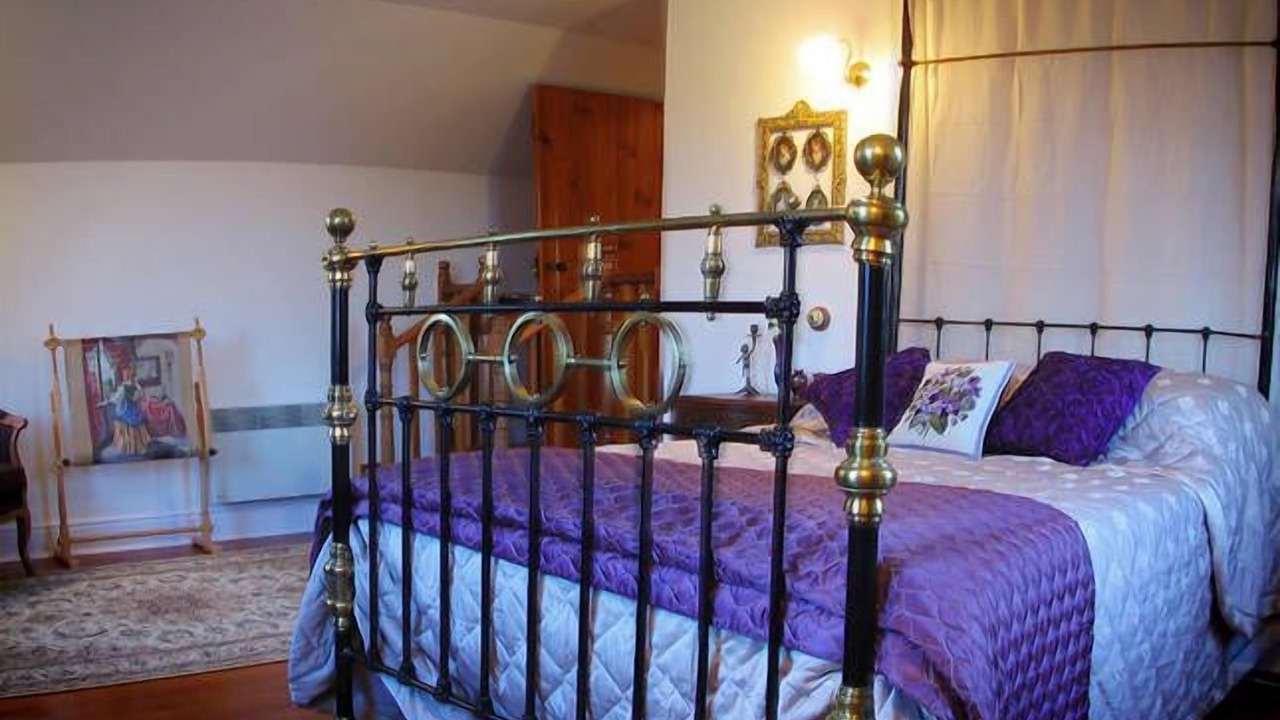 Photo of Bedroom in Launceston CBD