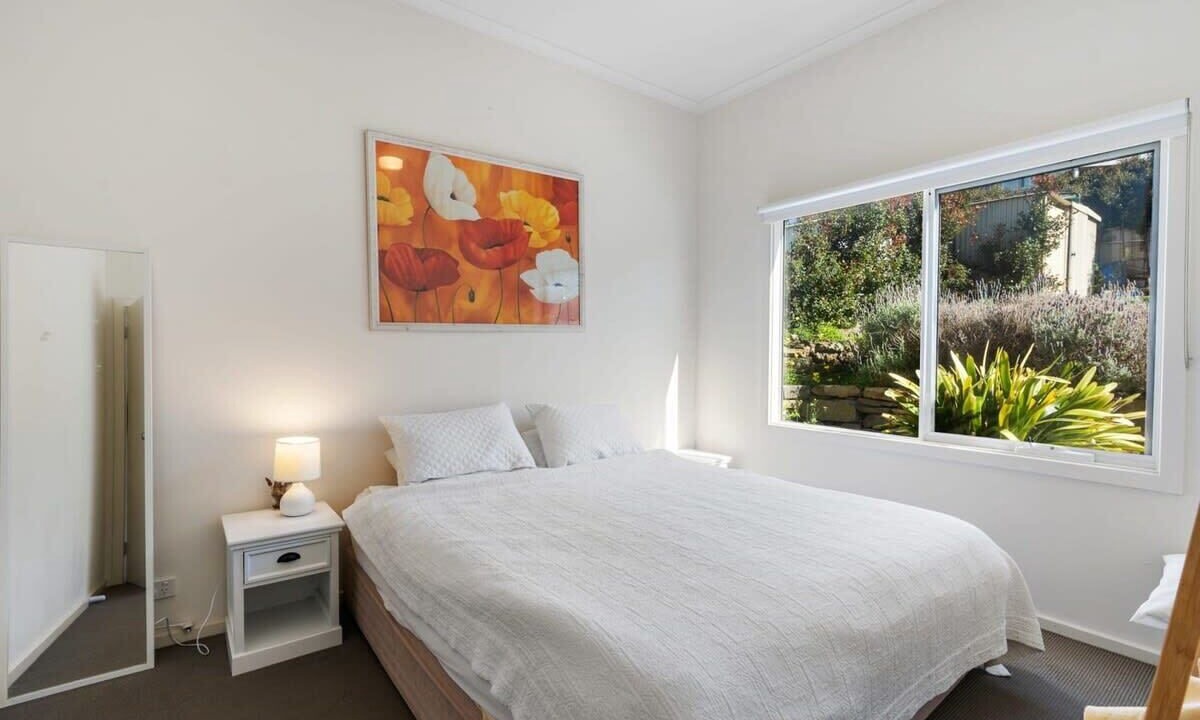 Photo of Bedroom in Encounter Bay