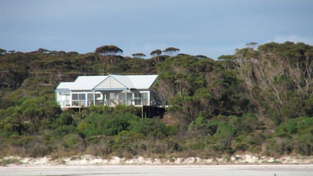 Photo of Outdoor in Island Beach