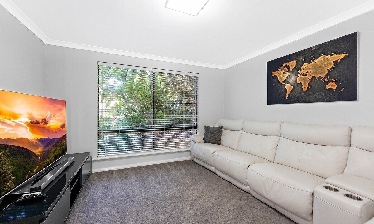 Photo of Livingroom in Scarborough