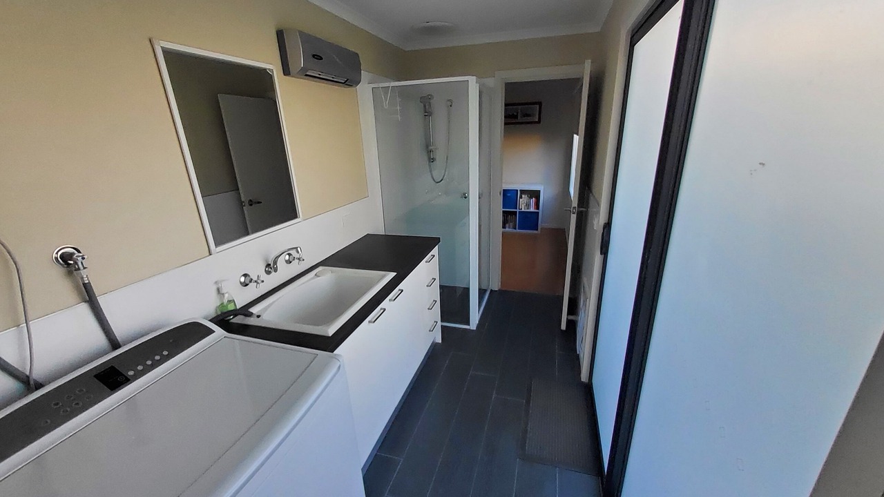 Photo of Bathroom in Lake Tyers Beach