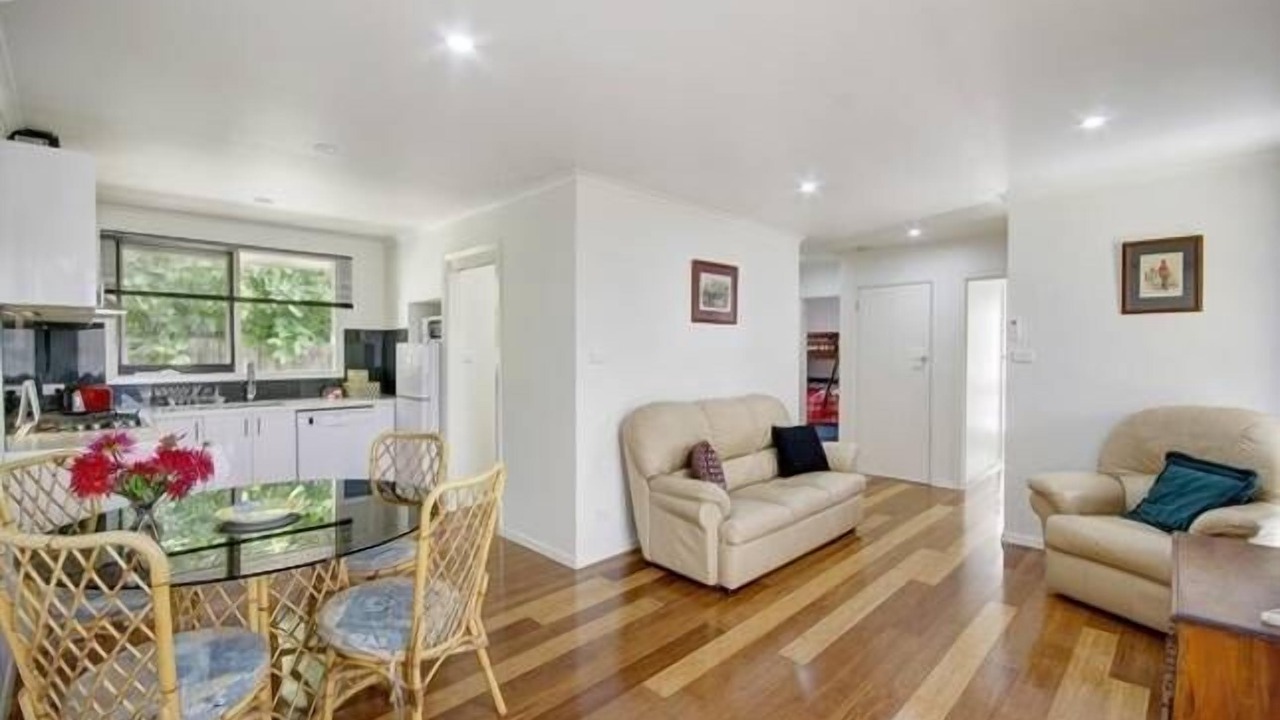 Photo of Livingroom in Belmont