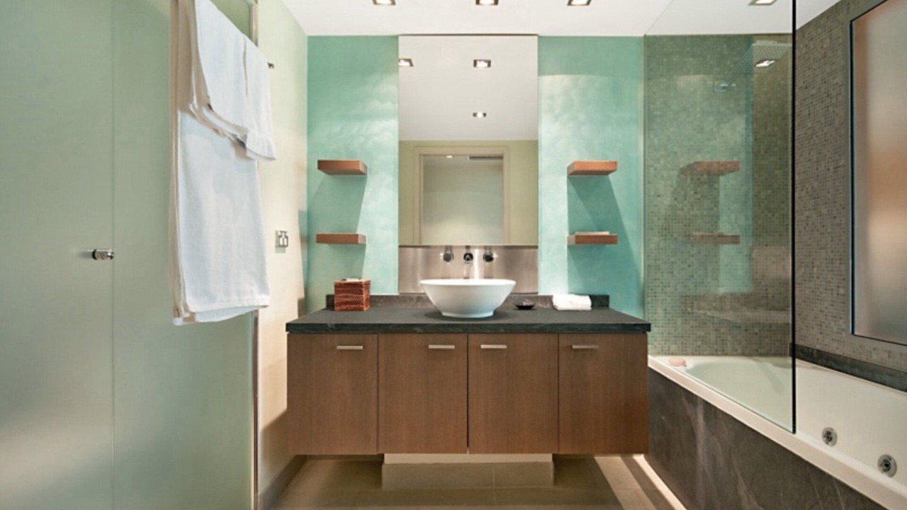 Photo of Bathroom in Palm Cove