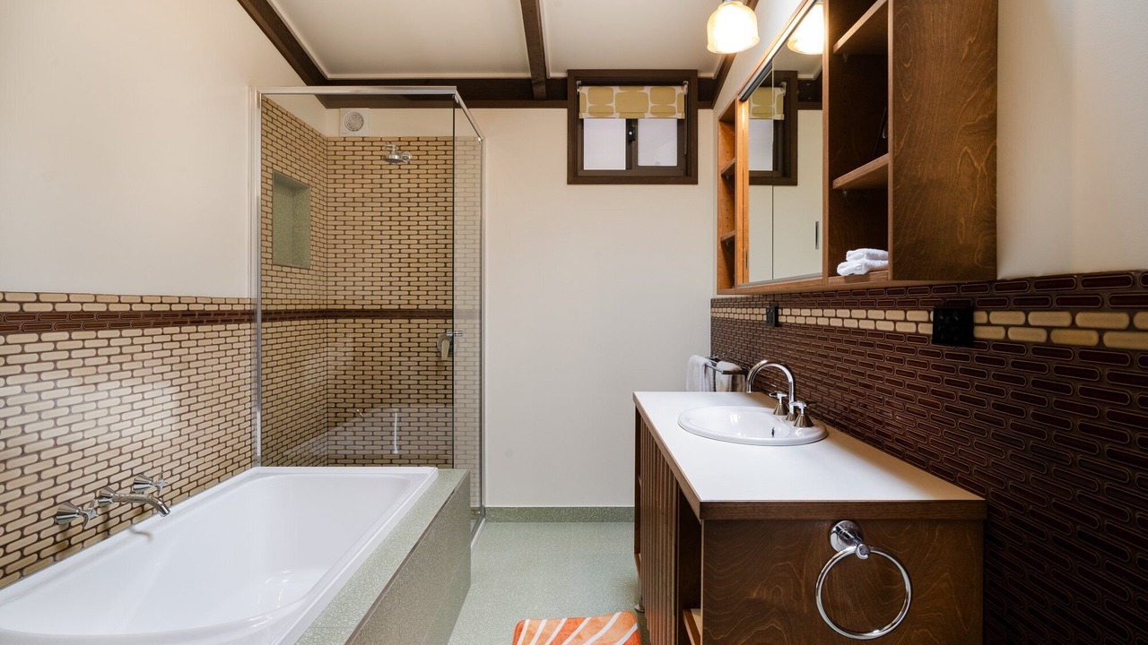 Photo of Bathroom in Bright