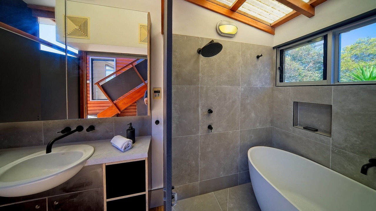 Photo of Bathroom in Boomerang Beach