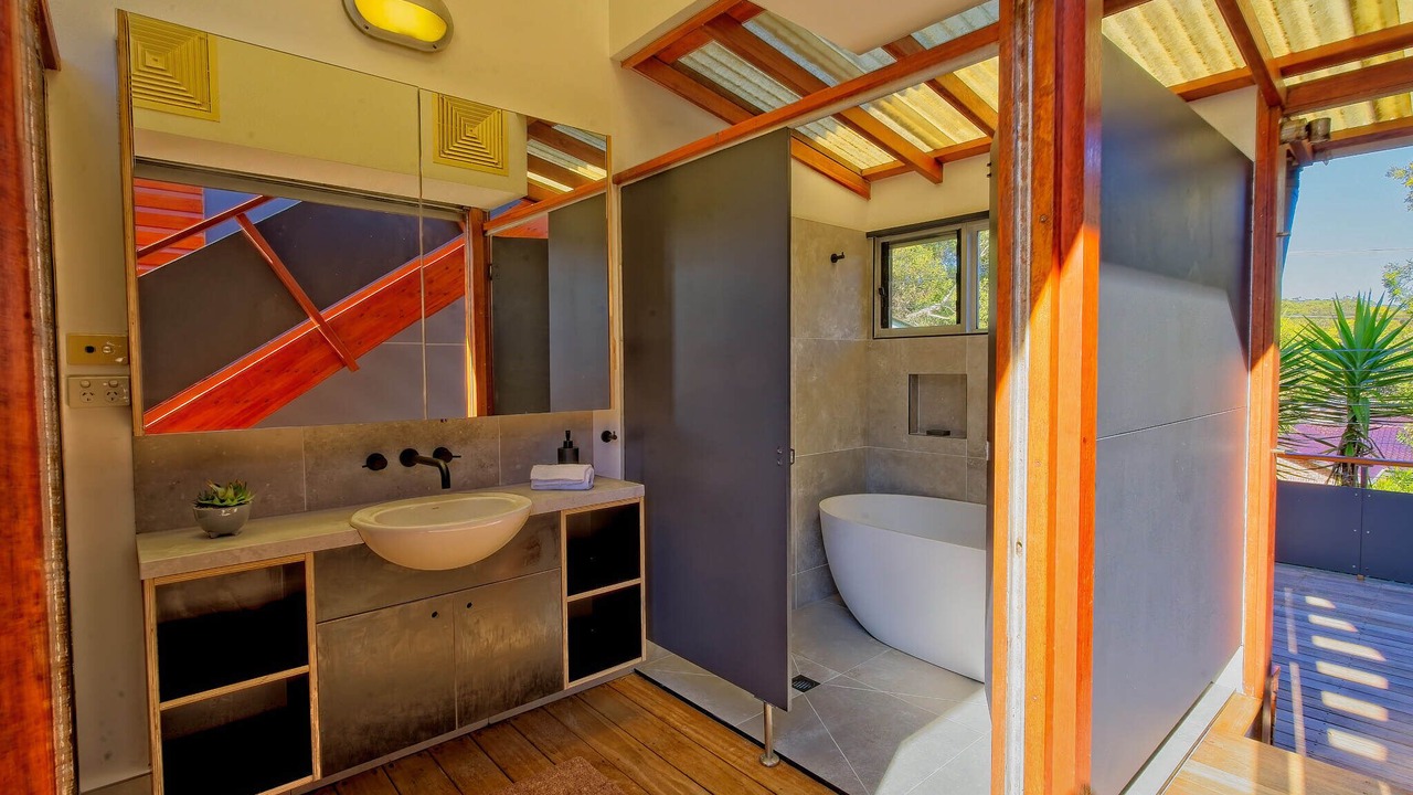 Photo of Bathroom in Boomerang Beach