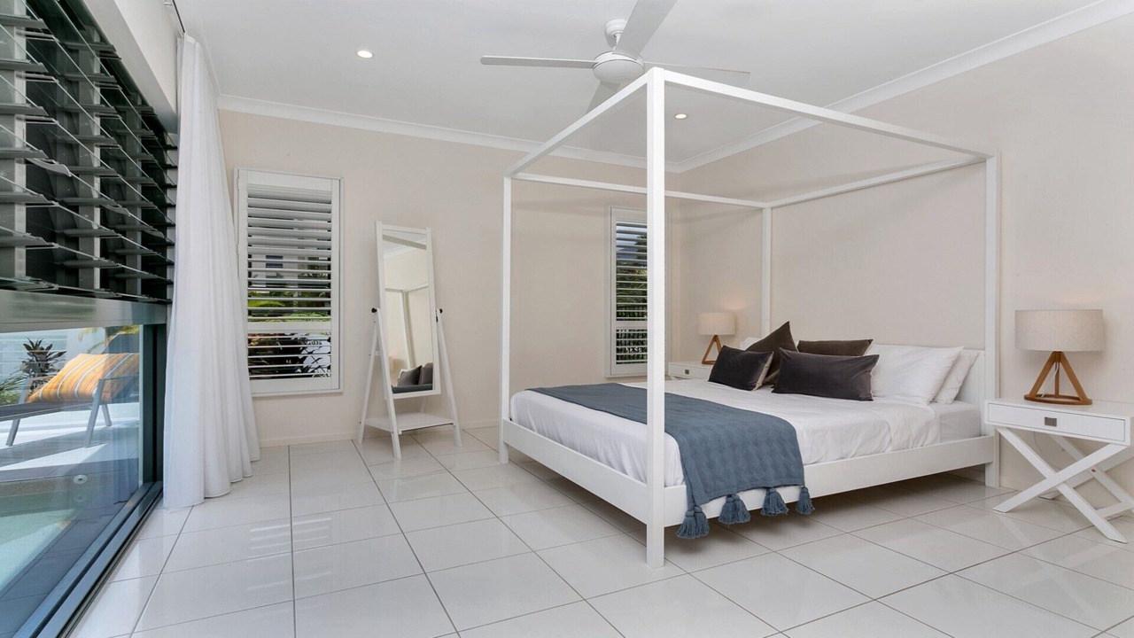 Photo of Bedroom in Palm Cove