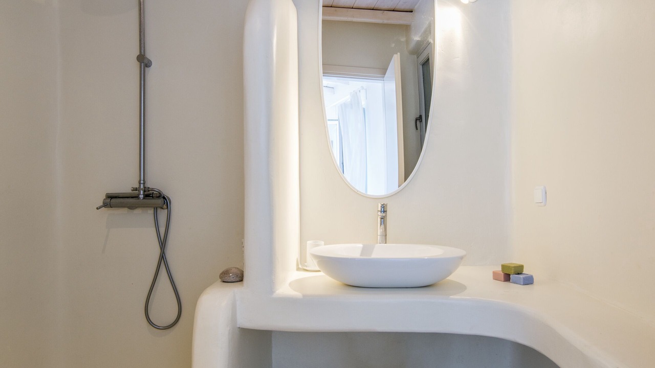 Photo of Bathroom in Faros Armenistis