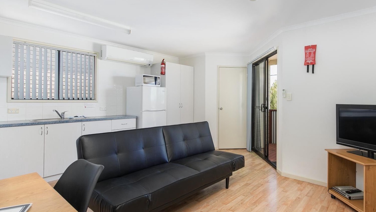 Photo of Livingroom in Dawesville